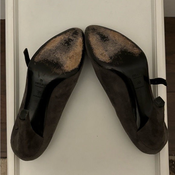 Prada heels, gray, size 38 - Picture 5 of 5